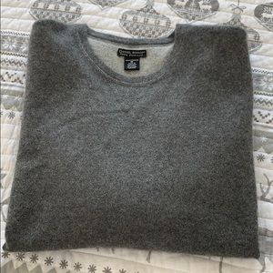 Daniel Bishop 100% cashmere sweater
